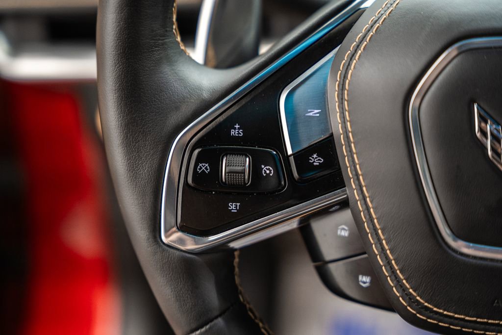 Used 2024 Chevrolet Corvette Stingray Premium Cpe w/ Z51 Performance Package image 28