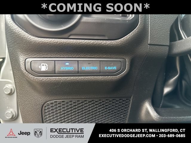 Used 2023 Jeep Wrangler Unlimited w/ Cold Weather Group AWD/4WD image 13