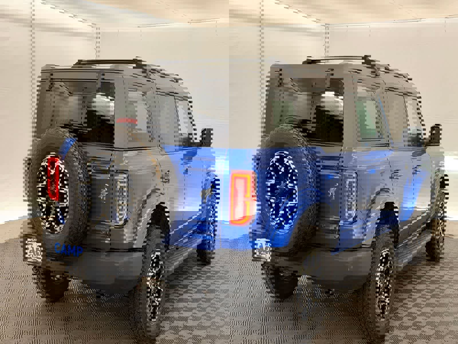 Used 2024 Ford Bronco Outer Banks image 6