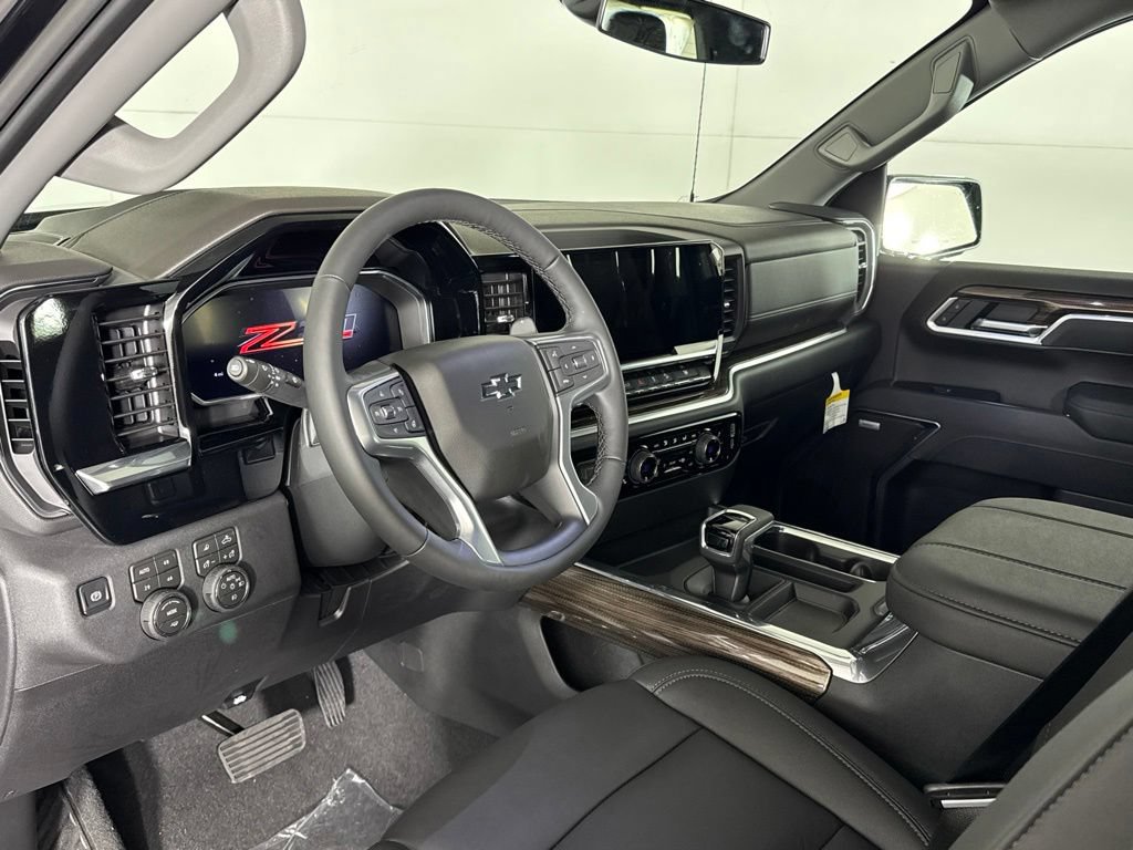 New 2026 Chevrolet Silverado 1500 RST w/ RST All Star Premium Package AWD/4WD image 9