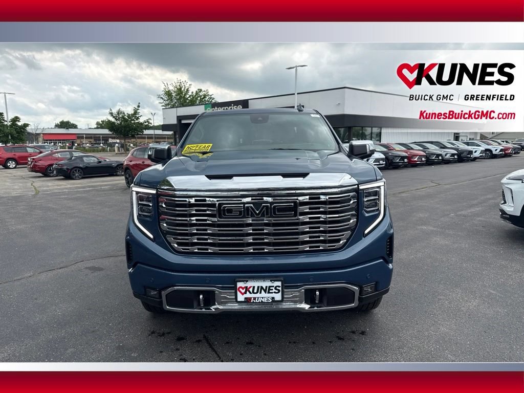 New 2026 GMC Sierra 1500 Denali w/ Denali Reserve Package AWD/4WD image 12
