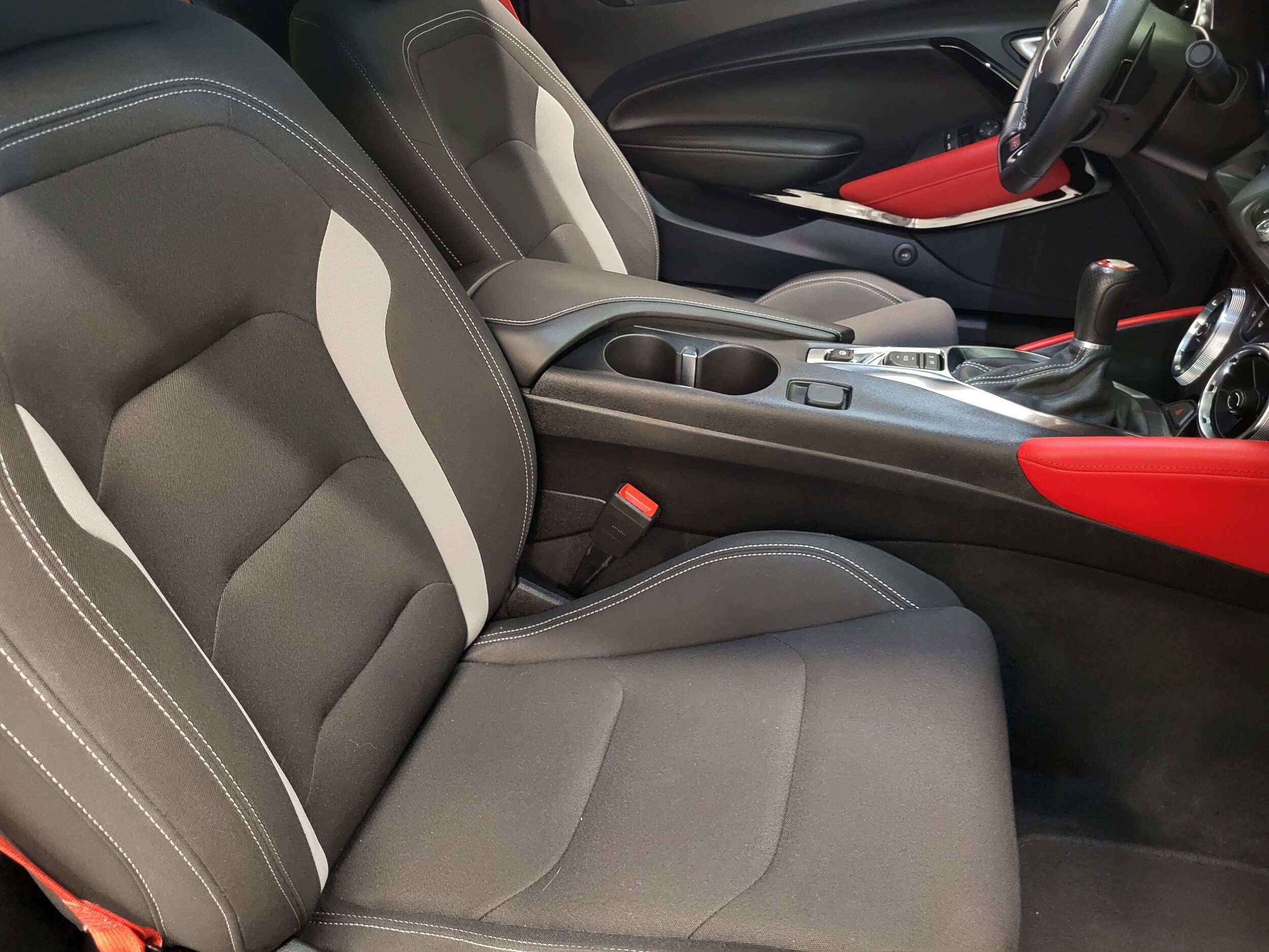 Used 2022 Chevrolet Camaro SS w/ Redline Edition RWD image 14