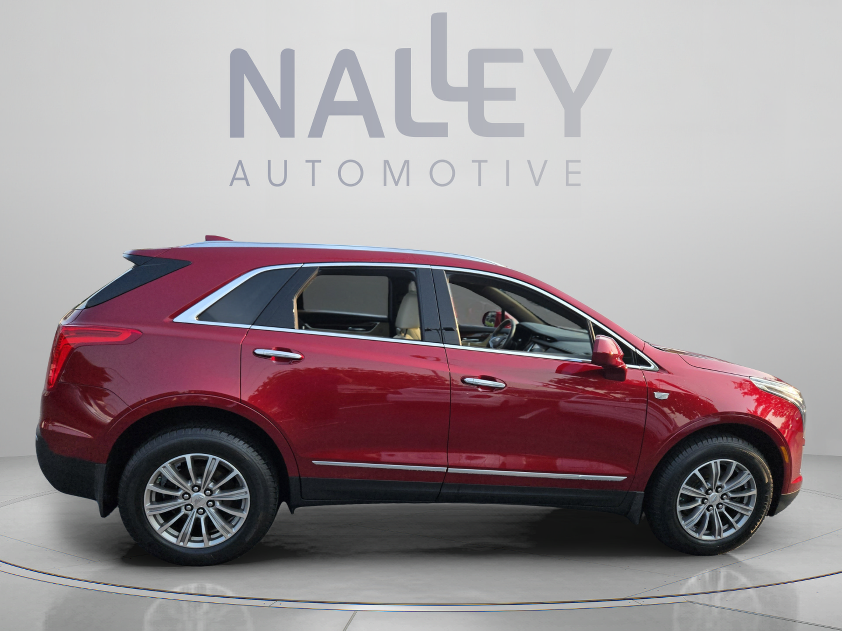 Used 2019 Cadillac XT5 Luxury FWD image 6