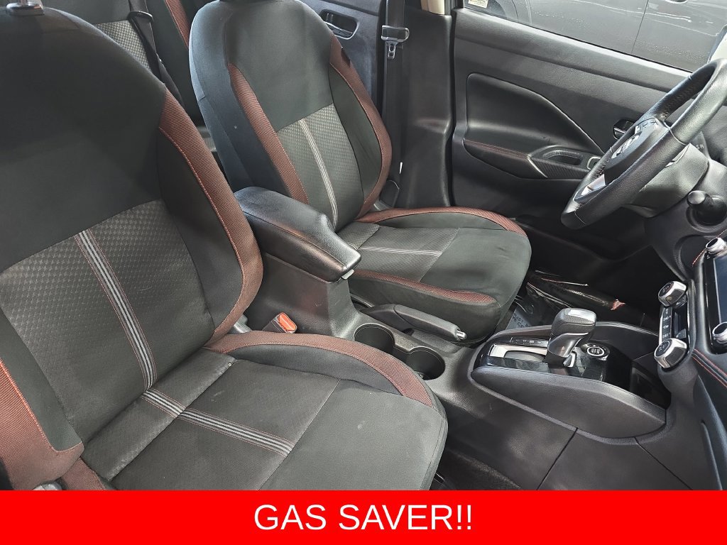 Used 2025 Nissan Versa SR w/ Trunk Package FWD image 10