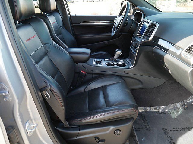 Used 2018 Jeep Grand Cherokee Trailhawk w/ Trailhawk Luxury Group AWD/4WD image 59