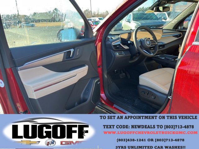 New 2025 Buick Enclave Preferred image 4