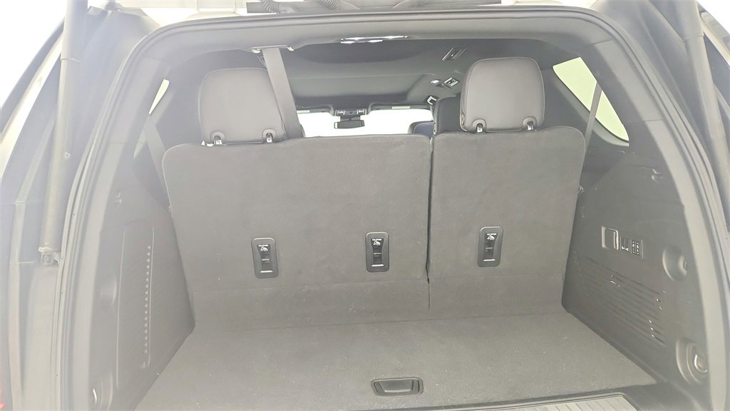 Certified 2023 GMC Yukon AT4 w/ Technology Package image 28