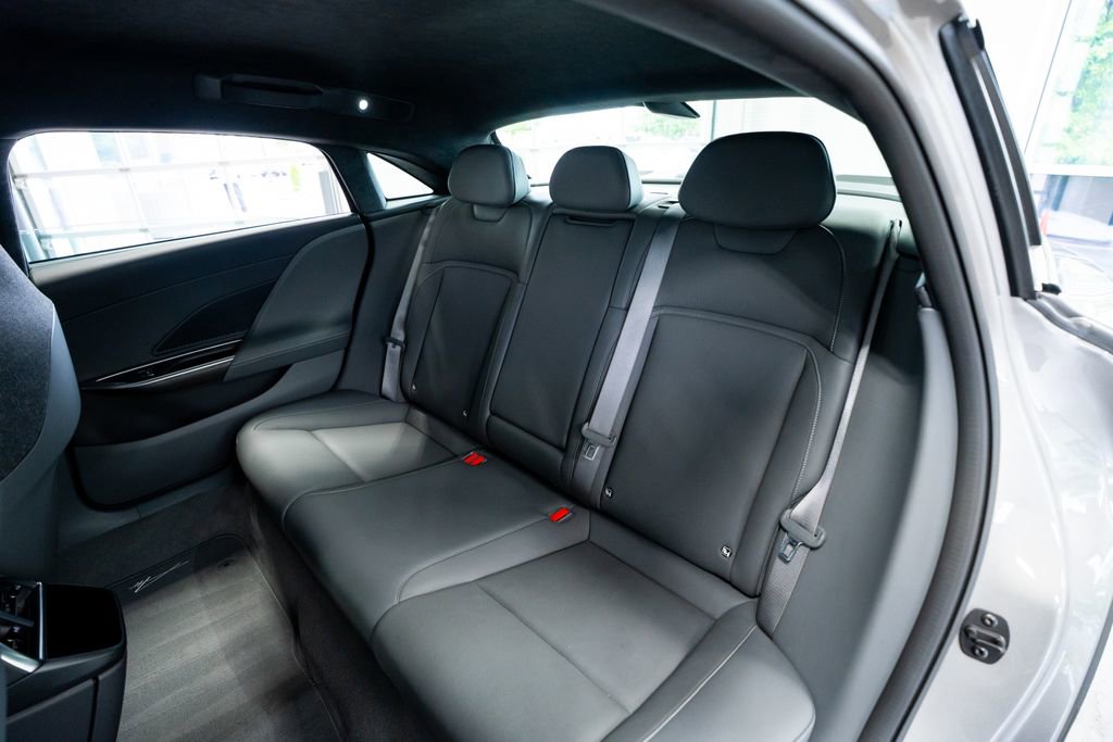 Used 2024 Lucid Air Pure RWD image 44