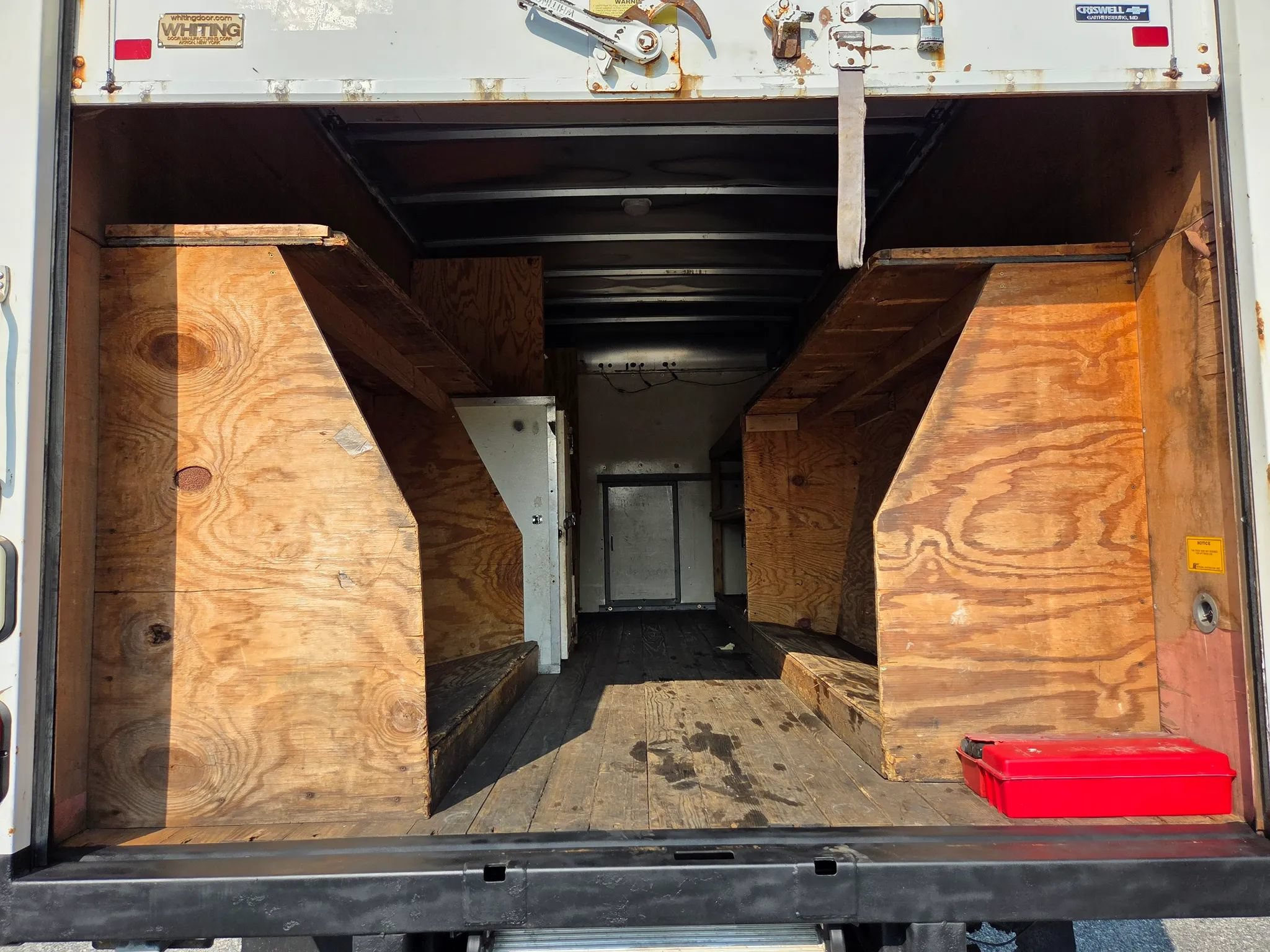 Used 2014 Chevrolet Express 3500 Extended RWD image 22