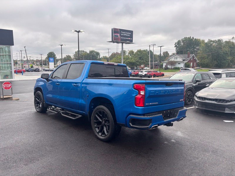 Used 2022 Chevrolet Silverado 1500 RST w/ Convenience Package II AWD/4WD image 6