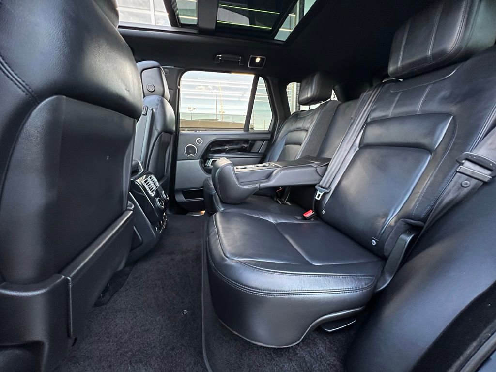 Used 2019 Land Rover Range Rover image 23