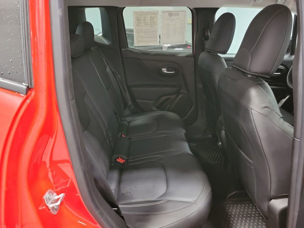 Used 2023 Jeep Renegade Limited w/ Limited Elite Group image 18