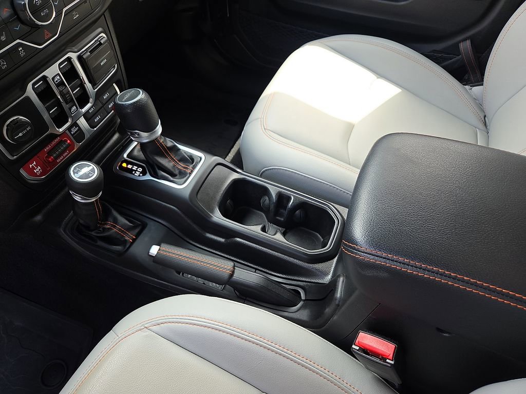 Used 2023 Jeep Gladiator Mojave w/ LED Lighting Group image 20