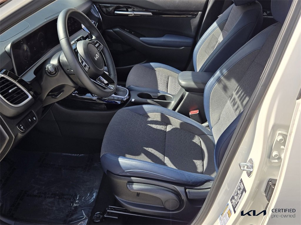 Certified 2024 Kia Seltos S image 11