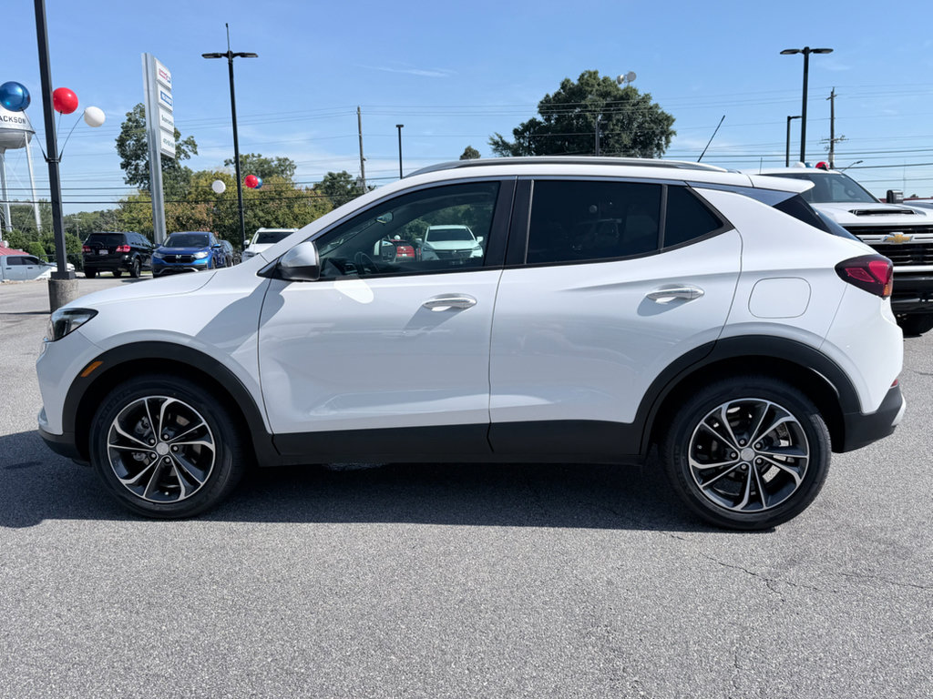 Used 2022 Buick Encore GX Select FWD image 5