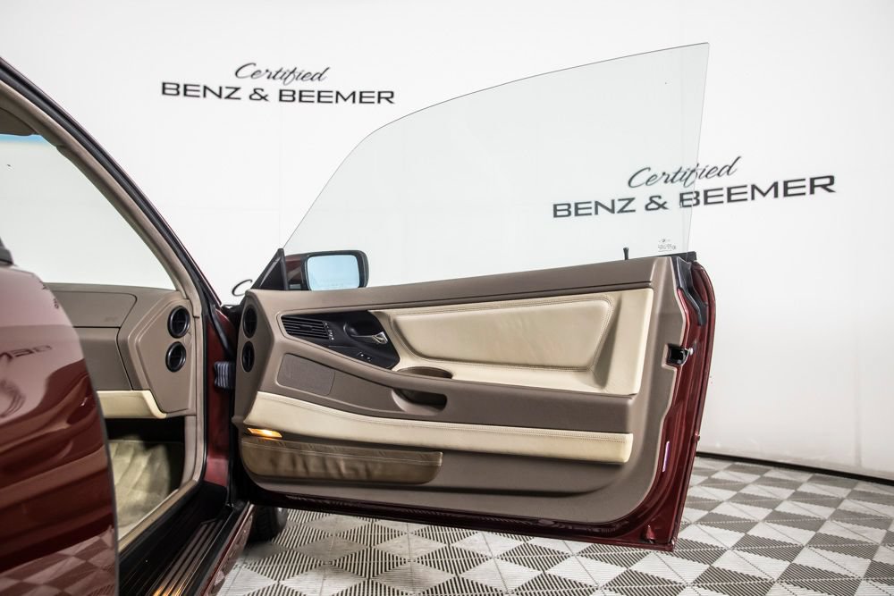 Used 1993 BMW 850Ci RWD image 21