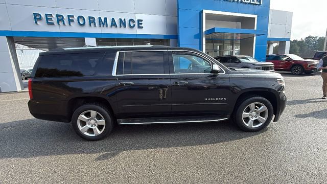 Used 2017 Chevrolet Suburban Premier image 3