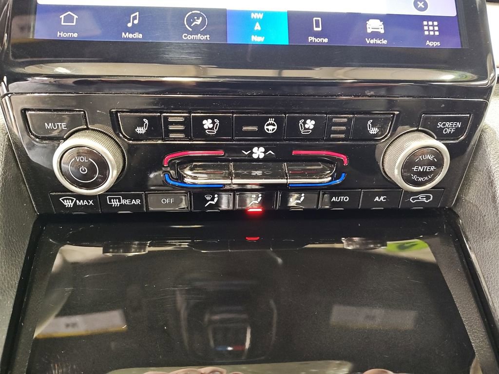 Used 2022 Jeep Grand Cherokee Overland image 26