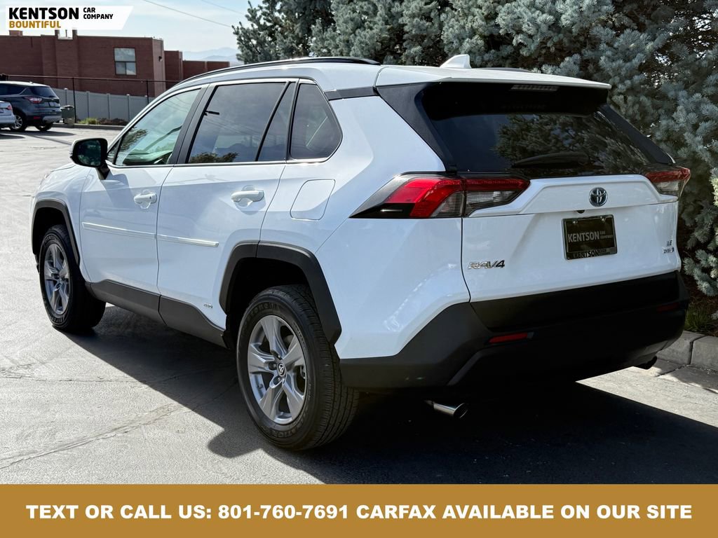 Used 2024 Toyota RAV4 LE image 13