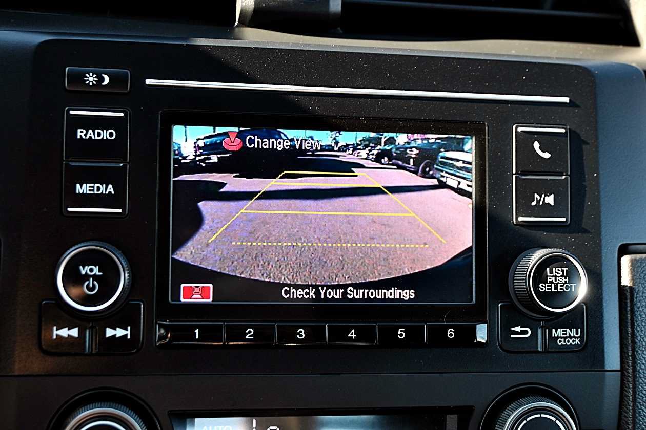Used 2018 Honda Civic Sport image 25