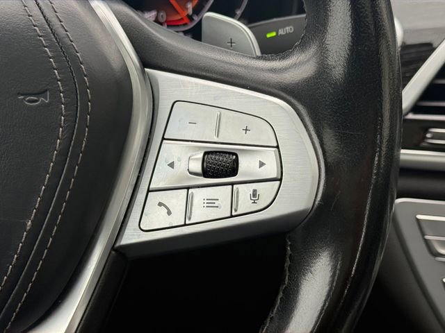Used 2022 BMW 740i RWD image 12