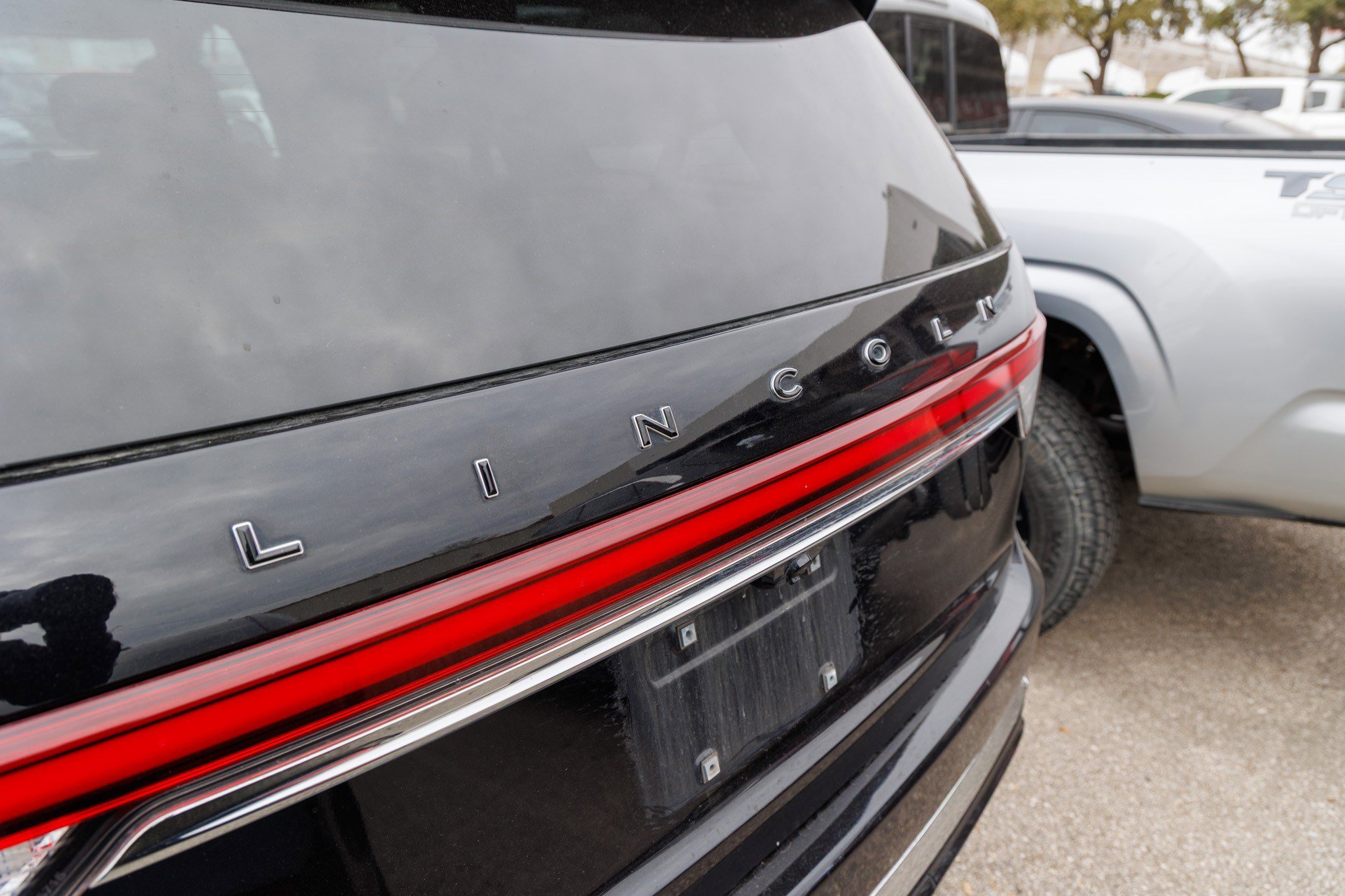 Used 2020 Lincoln Aviator Black Label w/ Dynamic Handling Package image 11