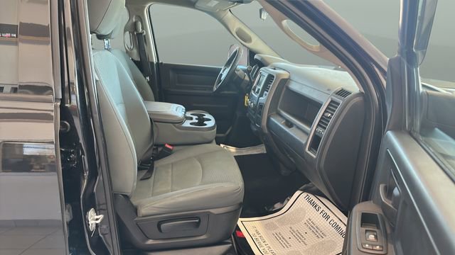 Used 2017 RAM 1500 Express w/ Black Ram 1500 Express Group image 16