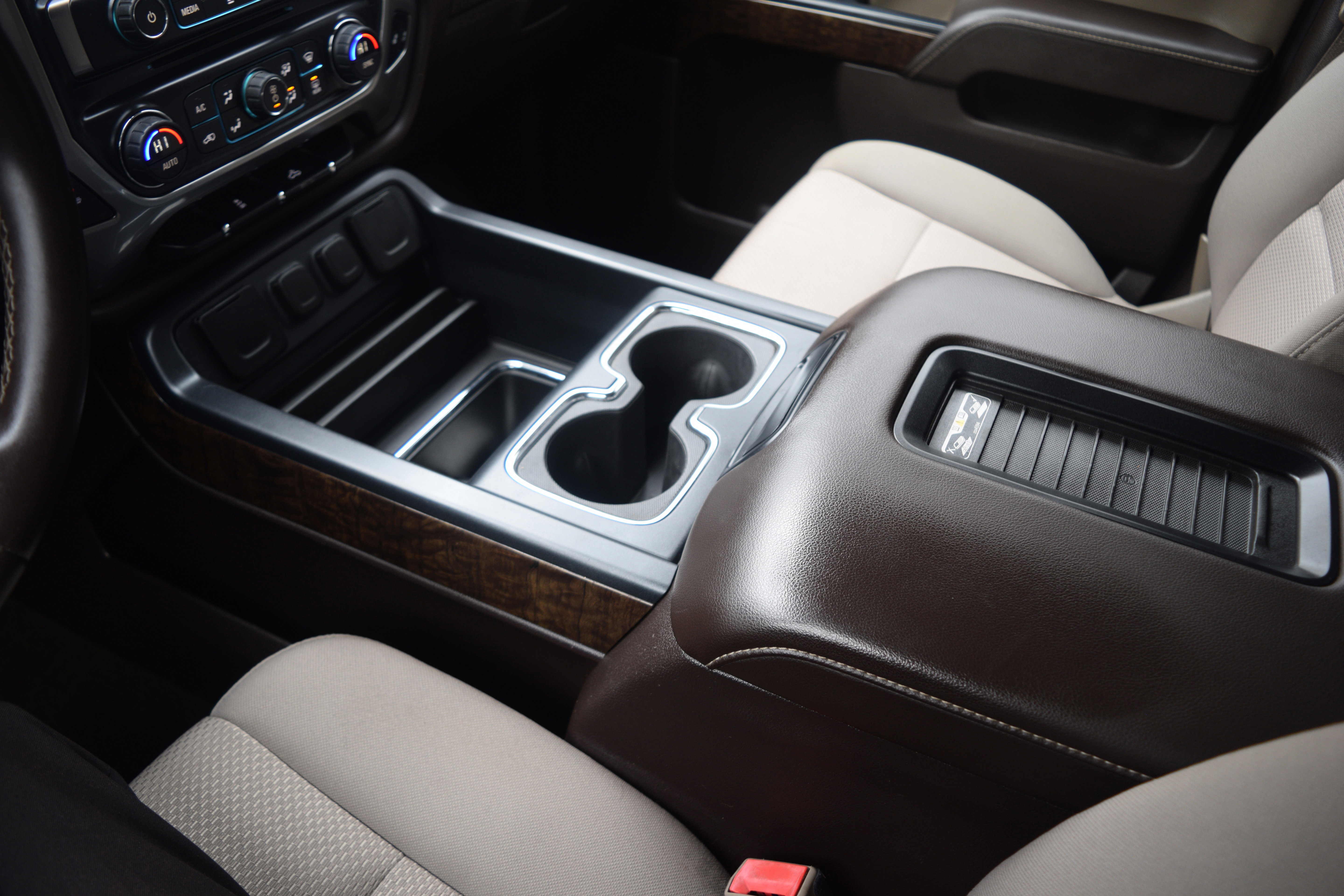 Used 2016 Chevrolet Silverado 1500 LT w/ Texas Edition image 12