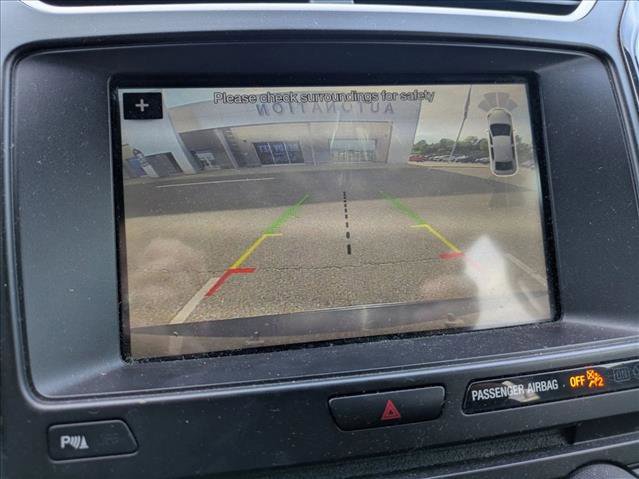Used 2017 Ford Explorer XLT w/ Equipment Group 202A FWD image 14