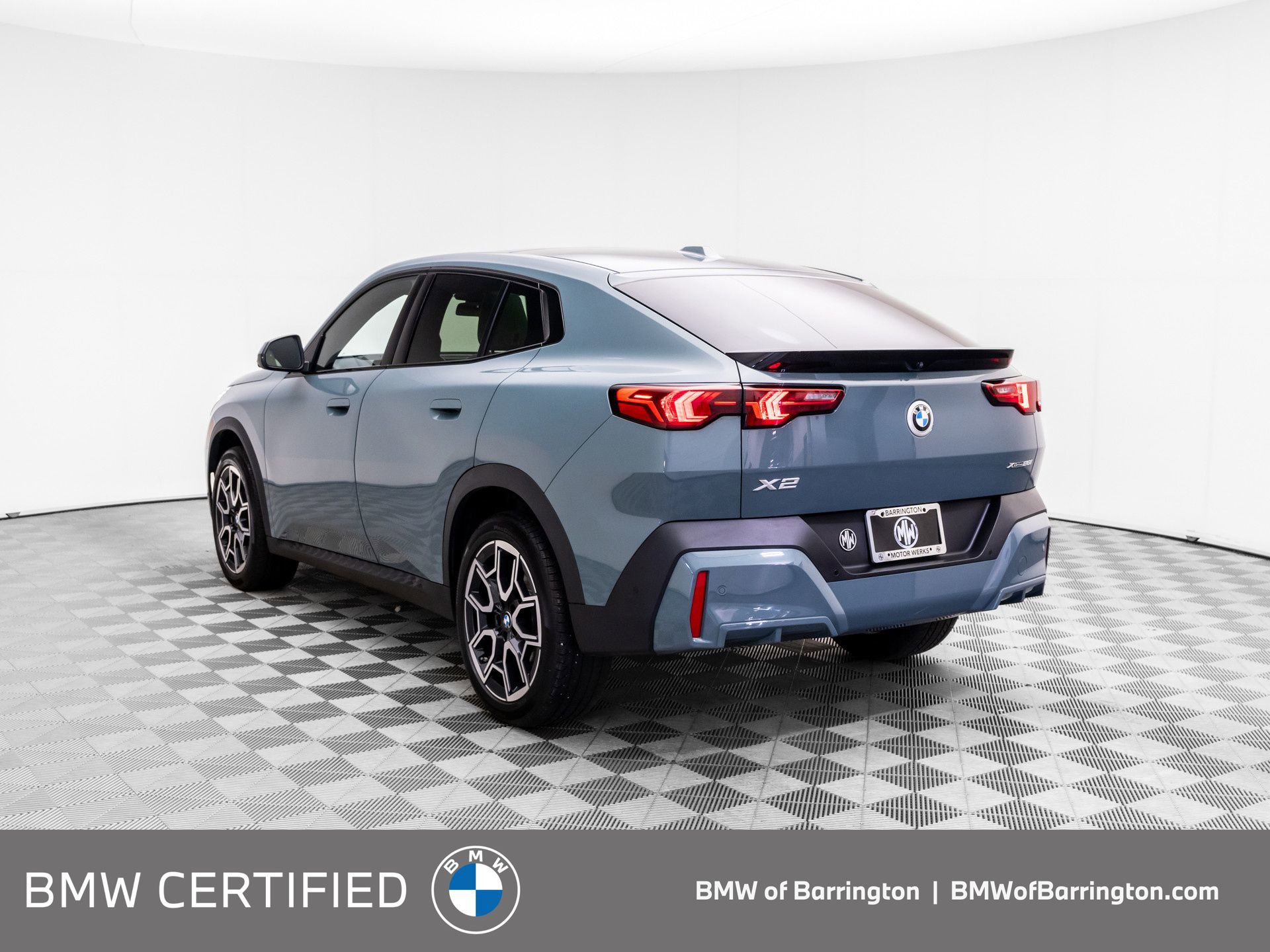 Certified 2025 BMW X2 xDrive28i w/ Premium Package AWD/4WD video 3
