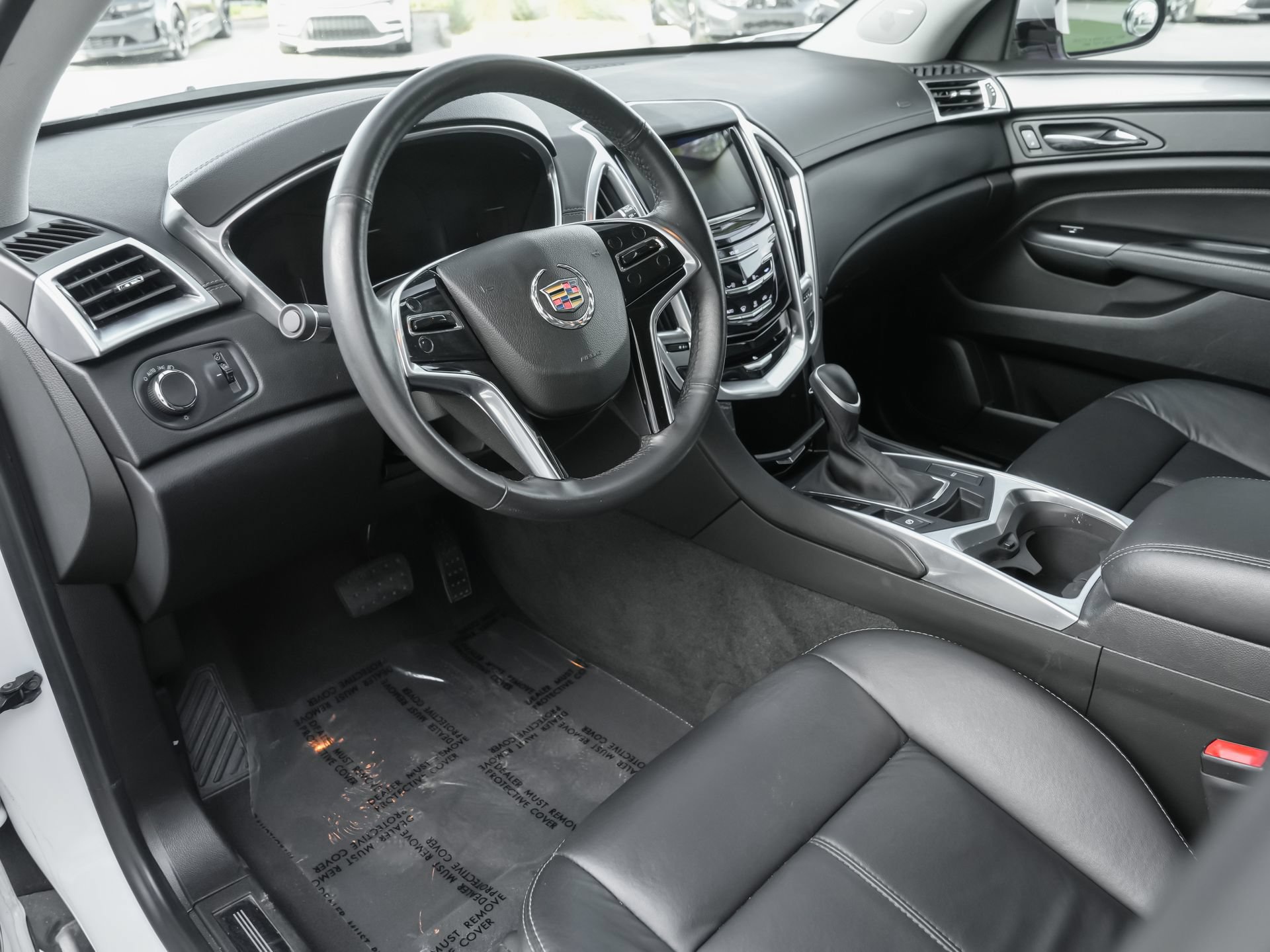 Used 2015 Cadillac SRX FWD image 16