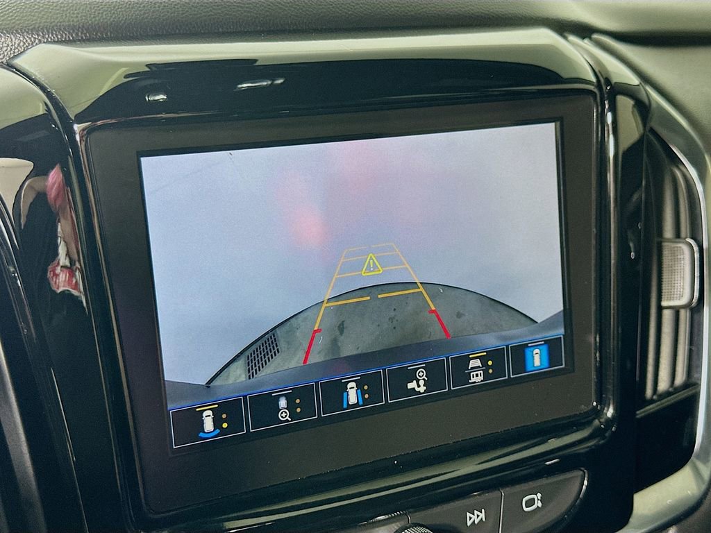 Used 2023 Chevrolet Traverse High Country image 10