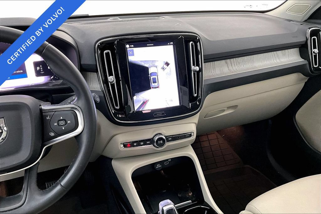 Certified 2024 Volvo XC40 B5 Plus w/ Protection Package Premier AWD/4WD image 7