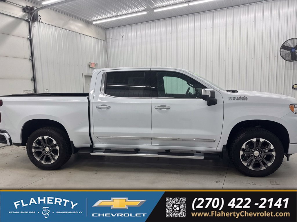 New 2026 Chevrolet Silverado 1500 High Country w/ Technology Package AWD/4WD image 2