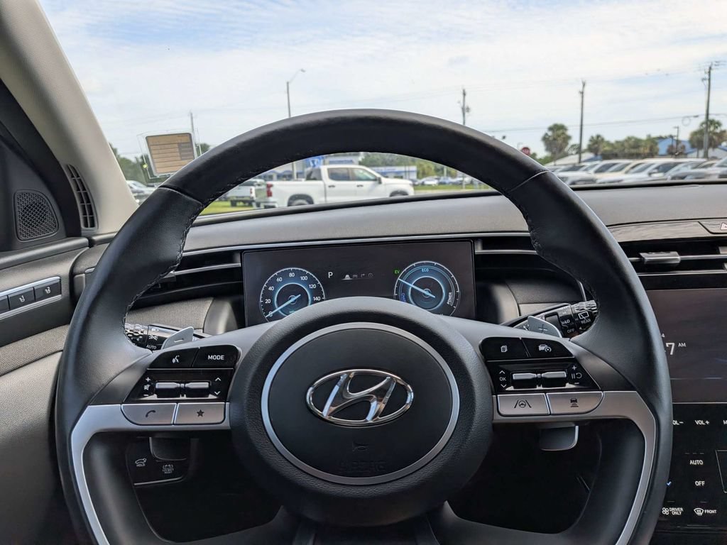 Used 2024 Hyundai Tucson Limited AWD/4WD image 23