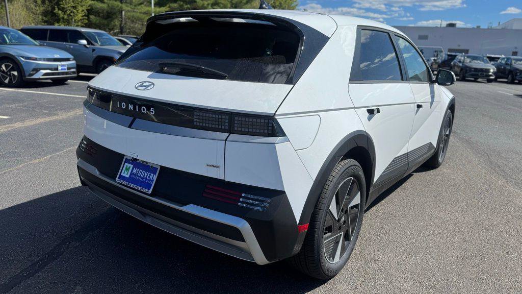 New 2026 Hyundai Ioniq 5 SEL AWD/4WD image 5