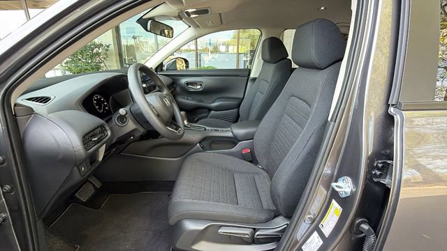 New 2026 Honda HR-V LX image 32