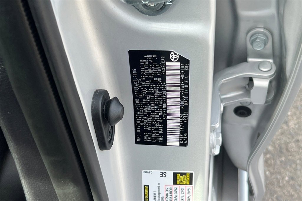 Certified 2025 Toyota Corolla LE image 30