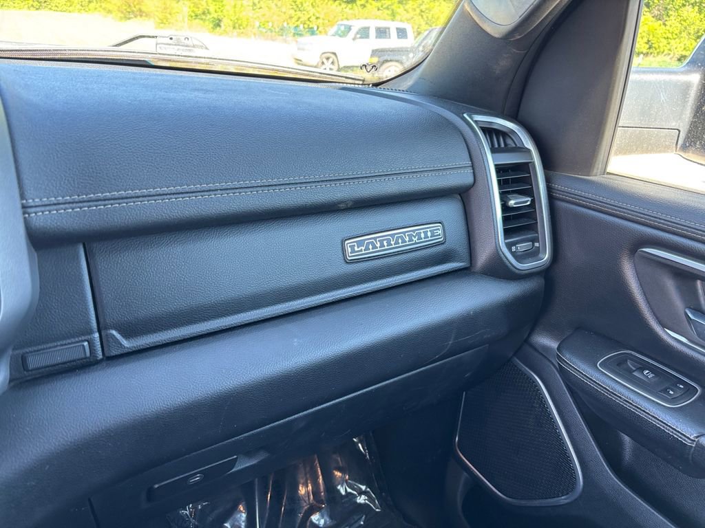 Used 2012 Dodge Grand Caravan SXT FWD image 30