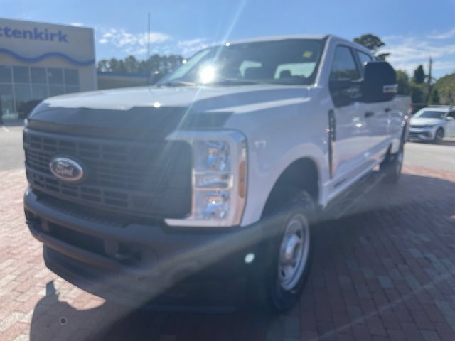 Used 2024 Ford F350 XL AWD/4WD image 1