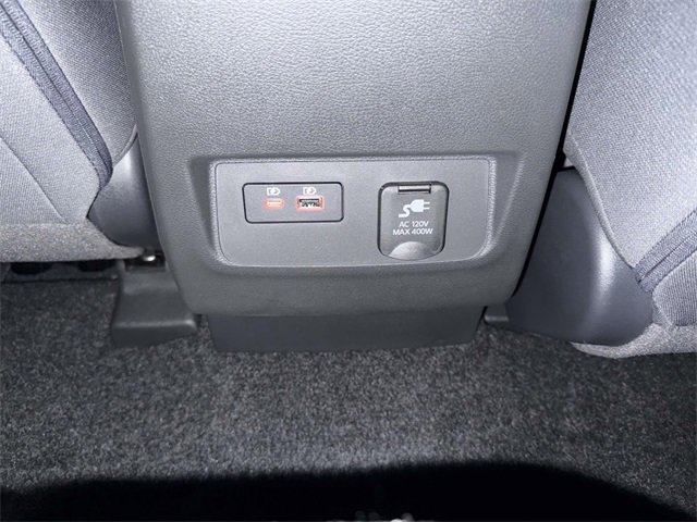 Used 2024 Nissan Frontier SV w/ SV Convenience Package image 19