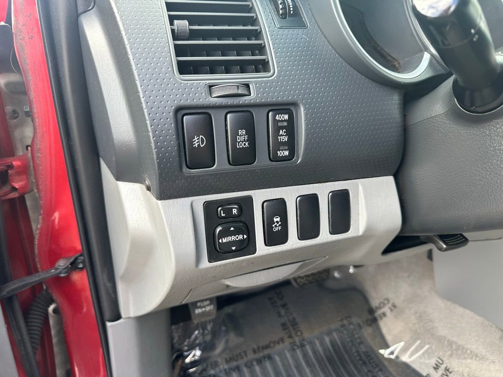 Used 2011 Toyota Tacoma PreRunner w/ TRD Off-Road Pkg RWD image 13