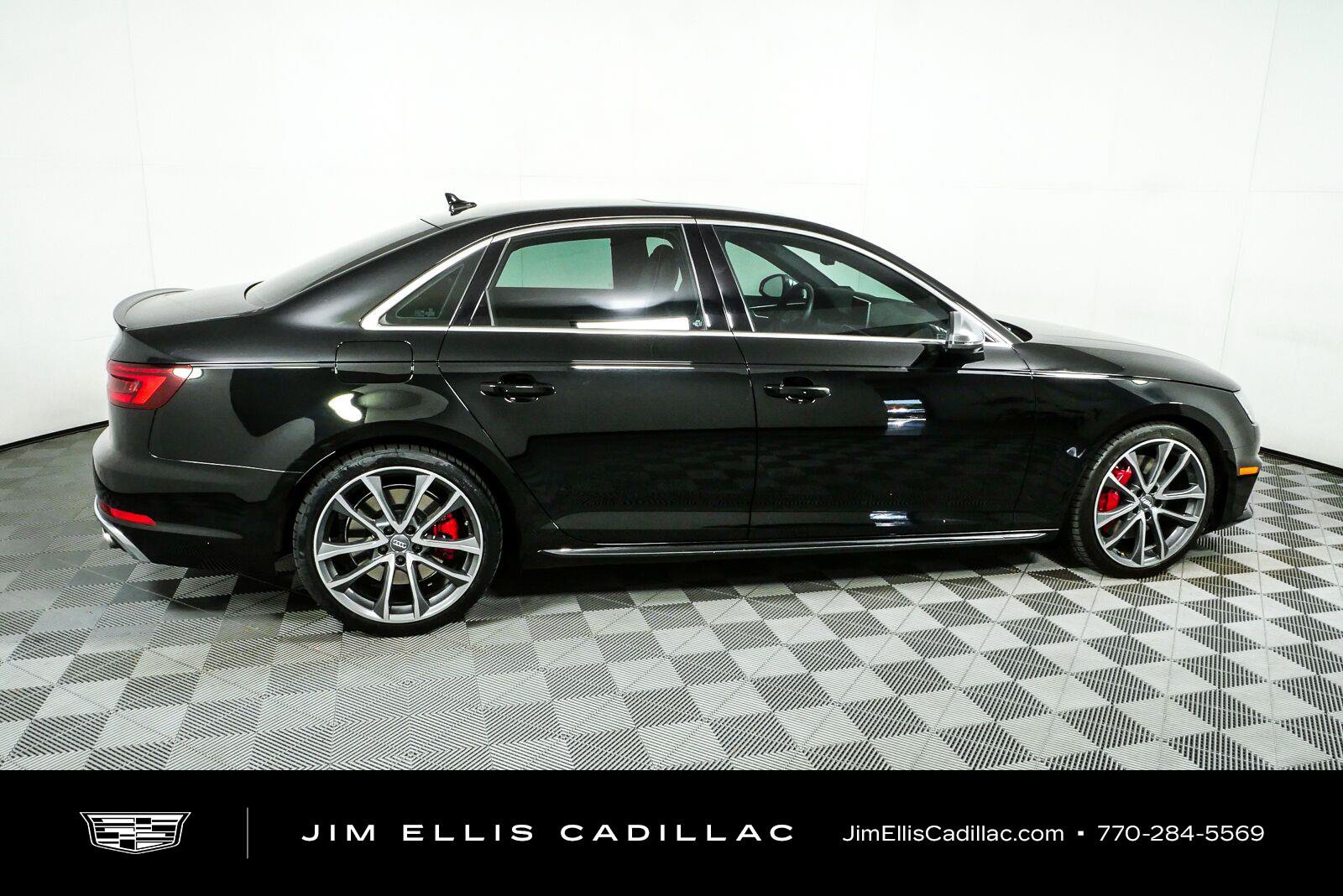 Used 2019 Audi S4 Prestige w/ Prestige Package AWD/4WD image 2