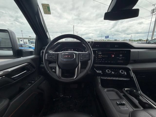 Used 2024 GMC Sierra 2500 AT4 w/ AT4 Preferred Package AWD/4WD image 18