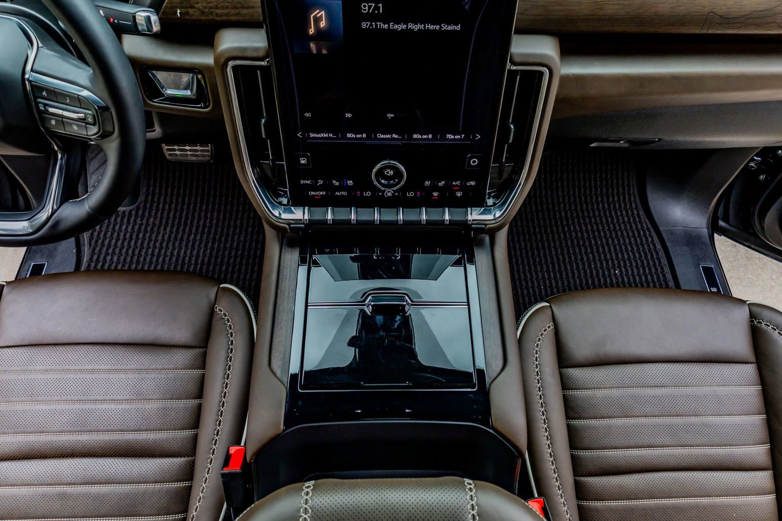 Used 2025 GMC Yukon Denali Ultimate image 28