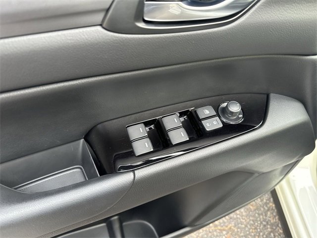 Certified 2025 MAZDA CX-5 AWD 2.5 S w/ Select Package image 13