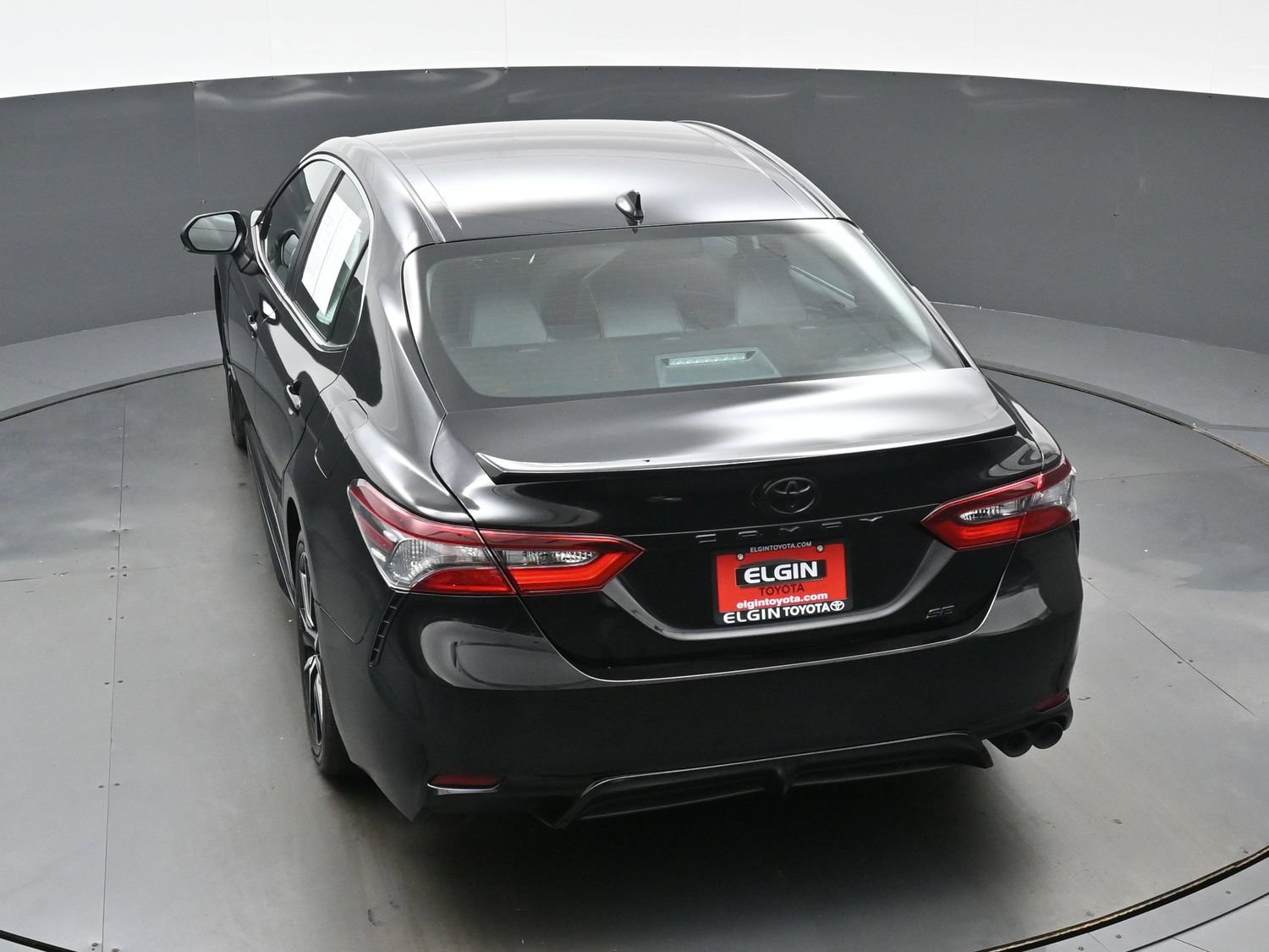 Used 2024 Toyota Camry SE FWD image 38