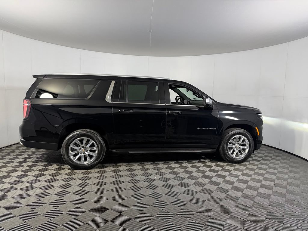 Used 2026 Chevrolet Suburban Premier AWD/4WD image 5