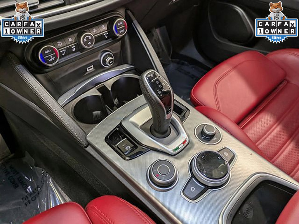 Used 2023 Alfa Romeo Stelvio Veloce AWD/4WD image 15