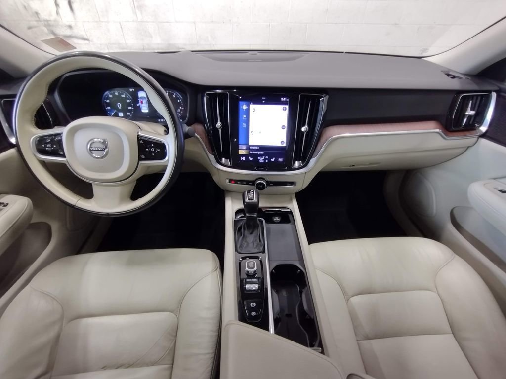 Used 2021 Volvo S60 T6 Momentum w/ Advanced Package AWD/4WD image 45